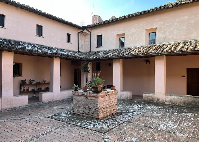 招待所 Ex-convento Sant'andrea Collevecchio (Lazio)